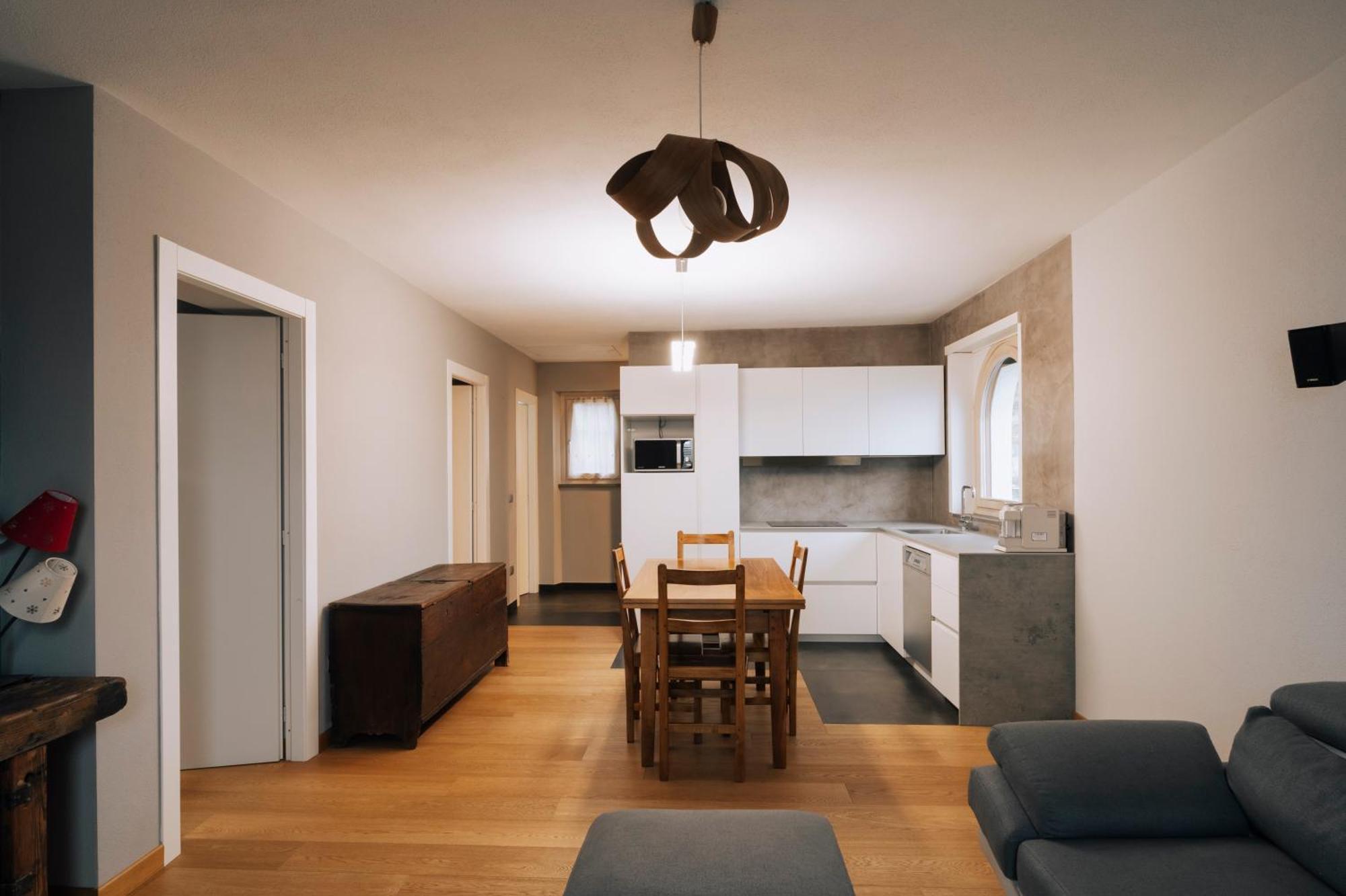 Aosta Holiday Apartments - Edelweiss מראה חיצוני תמונה